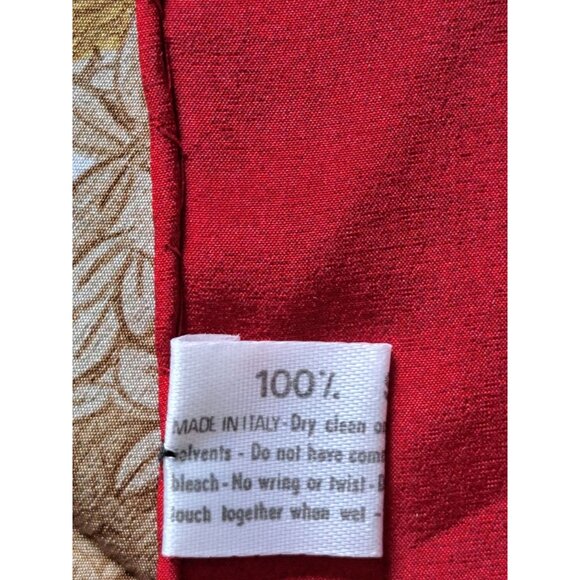 Vintage Italy Silk Butterfly Print Scarf With Red Border 34" X 34" Square - Picture 8 of 9